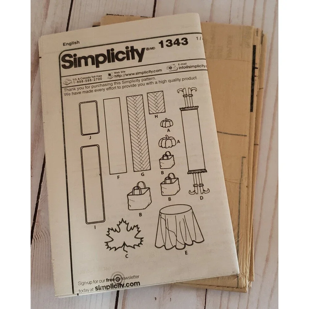 Simplicity 1343 Sewing Pattern Table Accessories Stuffed Pumpkins Fabric Baskets
